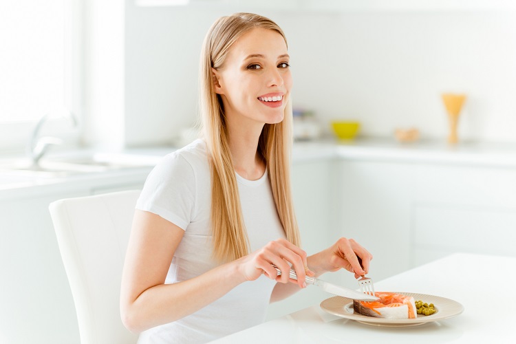 چگونه با رژیم غذایی پوست سالم و درخشان داشته باشیم